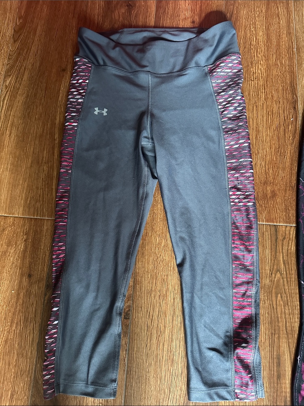 Nike Gray Cropped Leggings with Pink Patterned Side Panels